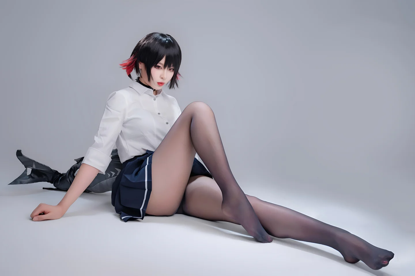 轩萧学姐 - JK鲨鱼妹 [100P,1V-549MB] tg@simisebaisi 【丝足阁】056.webp